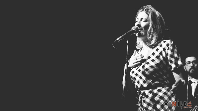 MISS TESS & THE YELLOW CABBIES